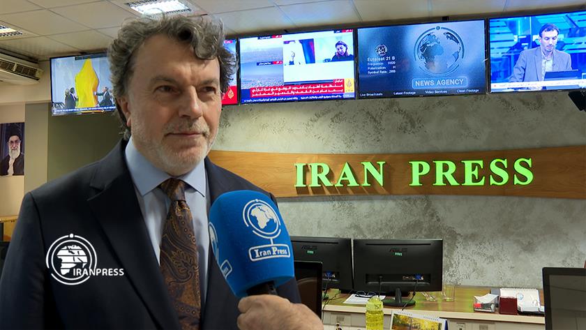 Iranpress: التأكيد على التعاون بين الإعلام الإيراني والتركي في تصوير جرائم كيان الاحتلال