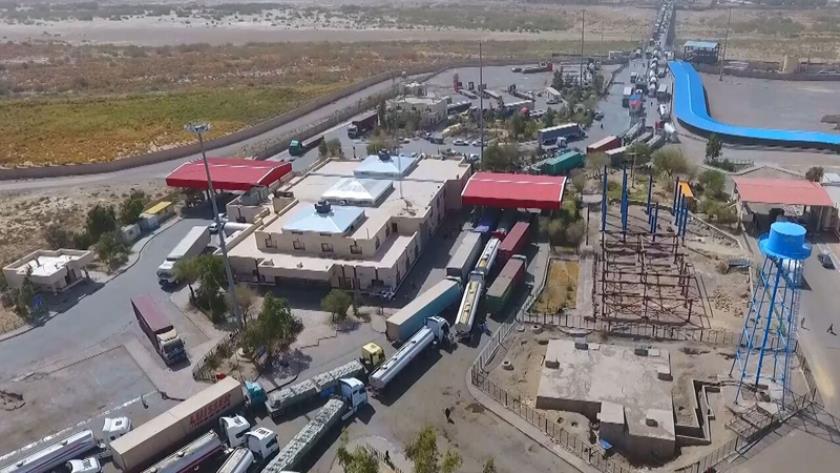 Iranpress: نمو الصادرات في الأسواق الحدودية بمحافظة سيستان وبلوجستان