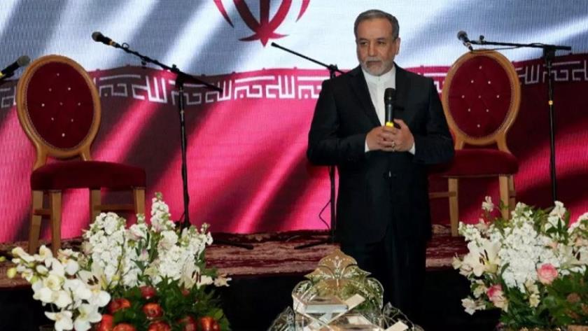 Iranpress: عراقشي: لم تُعقد أي مفاوضات مباشرة أو غير مباشرة بين إيران وأمريكا
