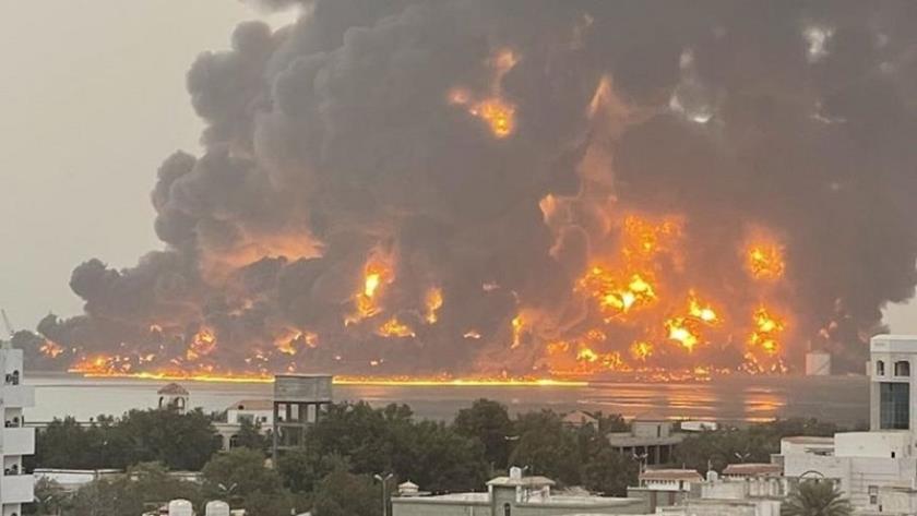 Iranpress: عدوان صهيوني جديد يستهدف ميناءَي الحديدة والصليف باليمن