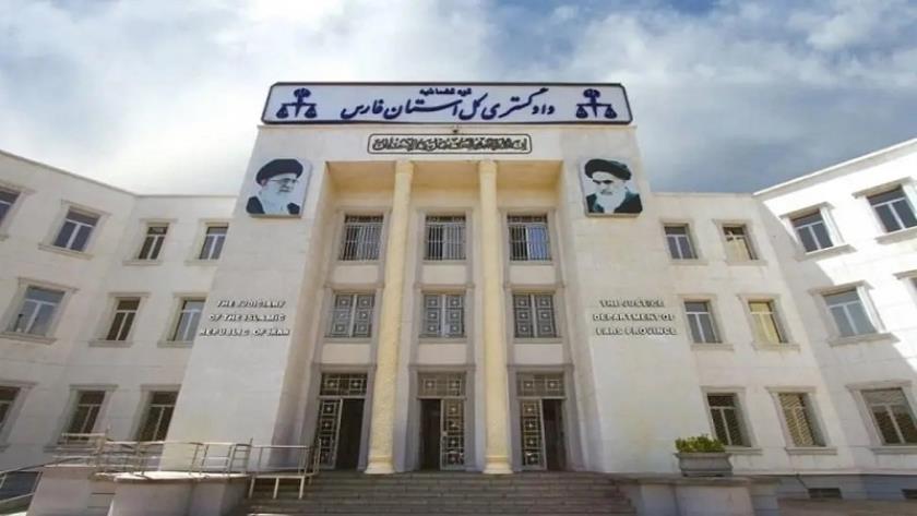Iranpress: اغتيال قاضٍ في مدينة شيراز جنوبي إيران