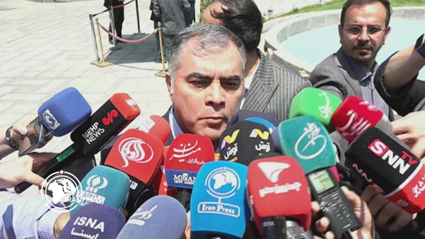 Iranpress: استعداد إيران لبدء عمليات تطوير حقل ‘‘آرش’’ الغازي + فيديو