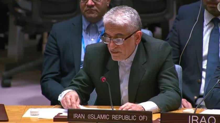 Iranpress: الجمهورية الاسلامية الايرانية تندد بشدة العدوان الامريكي على سيادتها