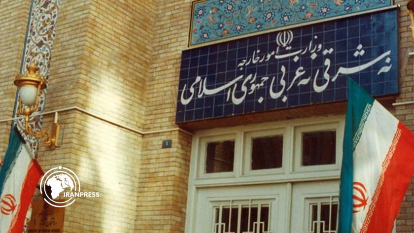 Iranpress: الخارجية: تدمير خزانات المياه في مدينة سيريك يمثل قمة الانهيار الأخلاقي للإدارة الأمر