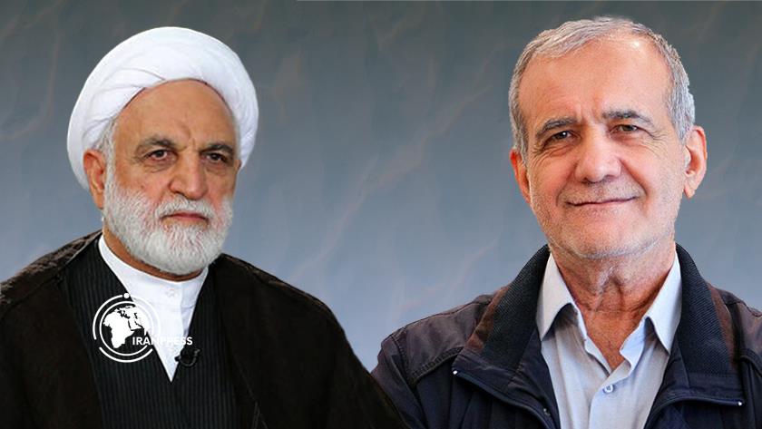 Iranpress: الرئيس بزشكيان يهنئ محسني إيجئي بتجديد تعيينه رئيساً للسلطة القضائية