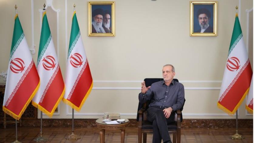 Iranpress: الرئيس بزشكيان: علاقاتنا مع الجيران قد تحسنت