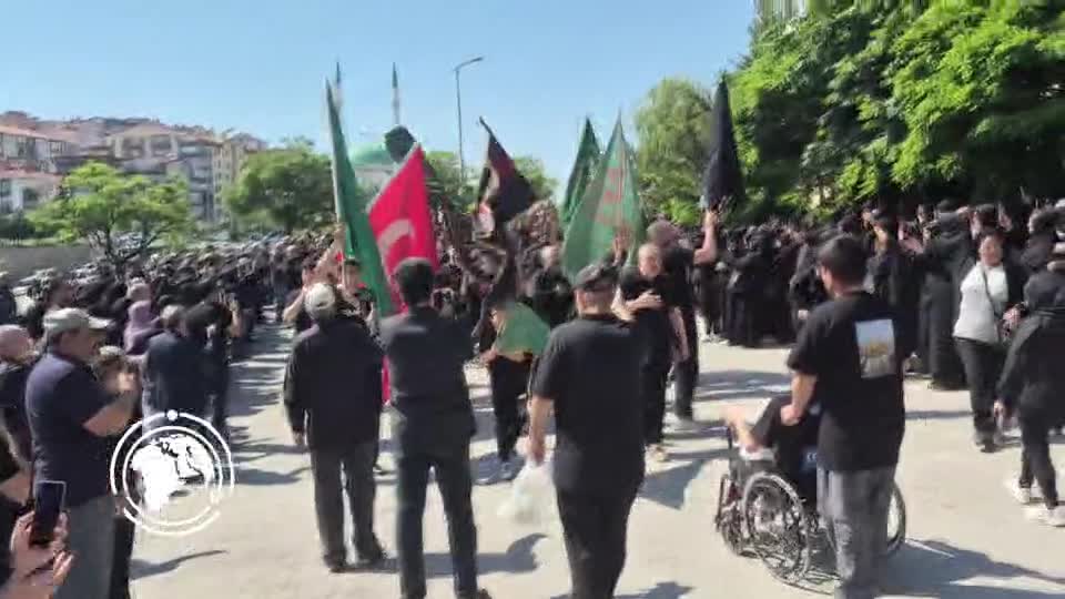Iranpress: إحياء مراسم عاشوراء في تركيا + فيديو