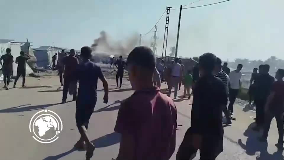 Iranpress: استشهاد فلسطيني وإصابة نازحين في استهداف غرب خان يونس