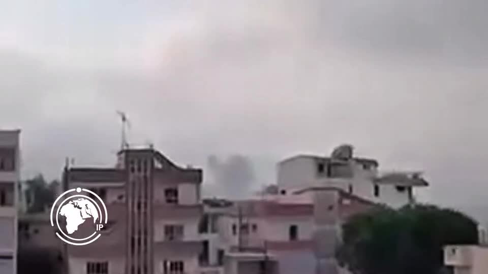 Iranpress: قصف مدفعي متواصل للعدو الإسرائيلي يطال النبطية وتلة علي الطاهر جنوب لبنان